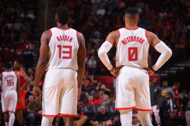 尤其是在防 尤其是在防