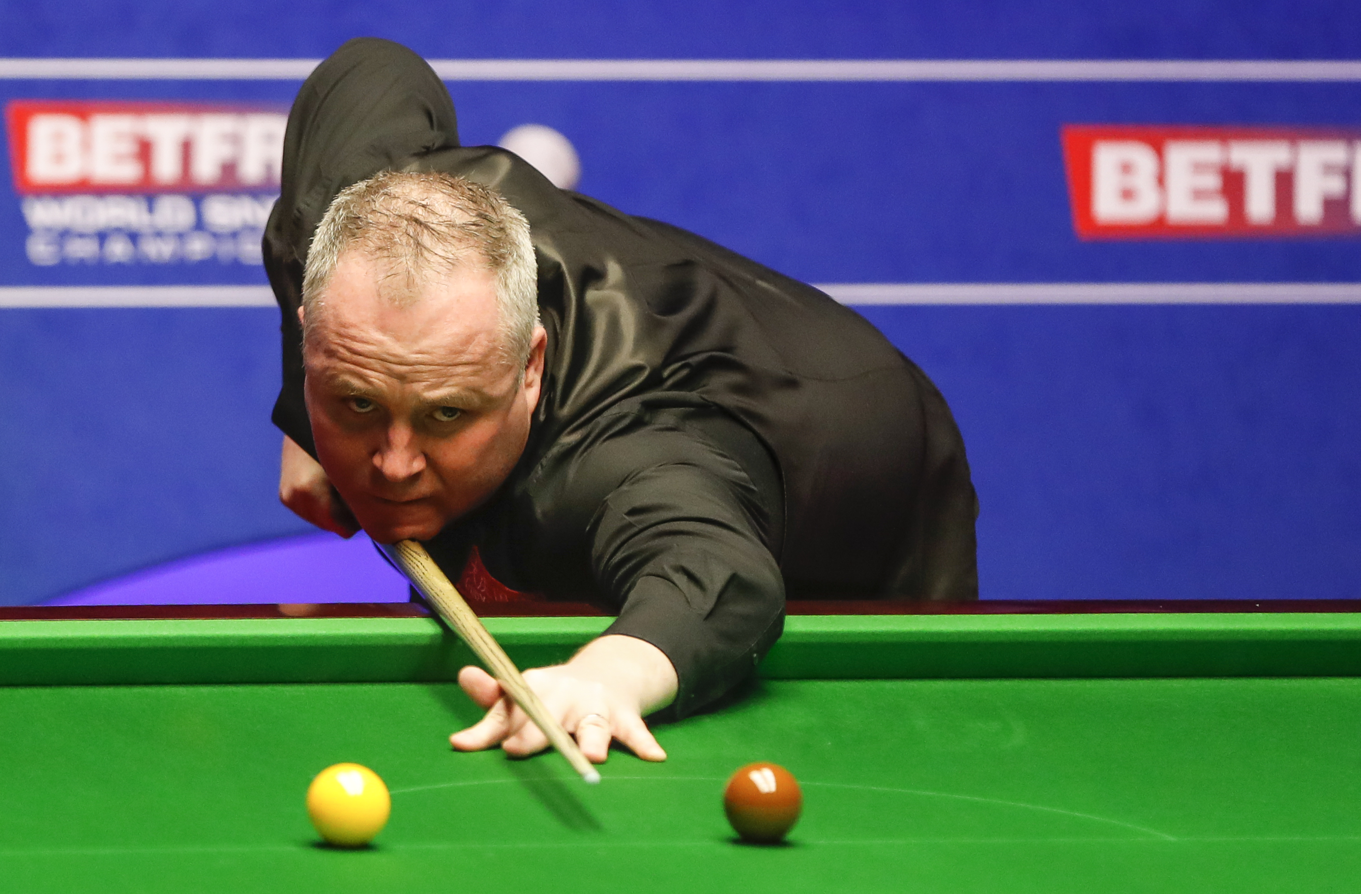 中不经意地 中不经意地